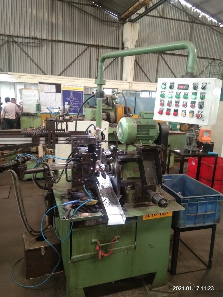 Auto-Grooving-Machine Auto-Grooving-Machine