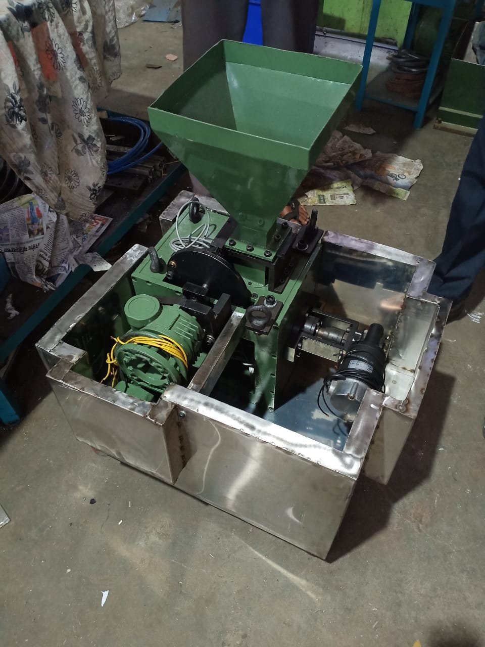 Automatic-Innoculation- Dispenser Automatic-Innoculation- Dispenser